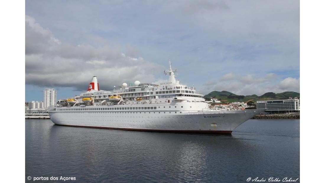 Navio Black Watch pernoita em Ponta Delgada