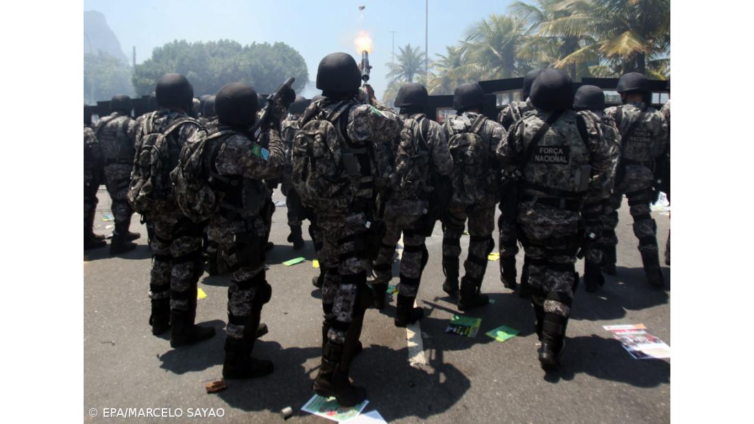 Polícia é responsável por 74% das agressões a jornalistas no Brasil