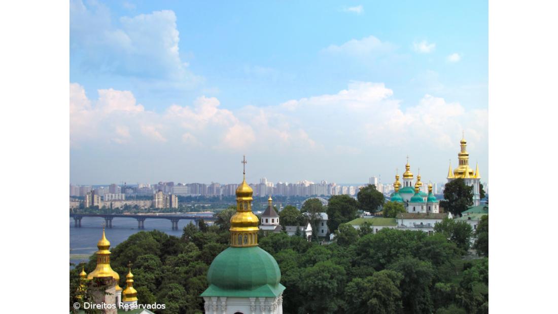 Ex-primeira ministra Timochenko pede resignação imediata do presidente ucraniano