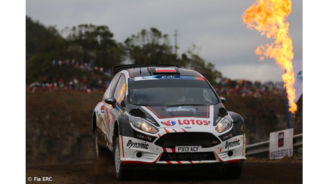 Kajetanowicz 'rouba' quatro segundos a Breen na Grupo Marques