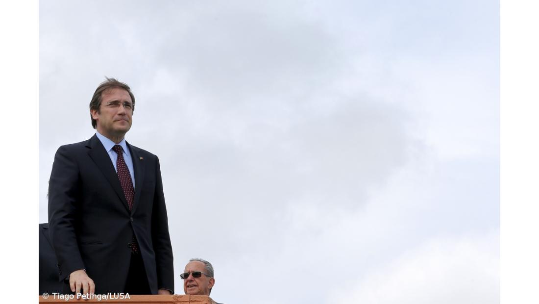 Lajes, ligações aéreas e impostos na agenda da primeira visita de Passos Coelho aos Açores como PM