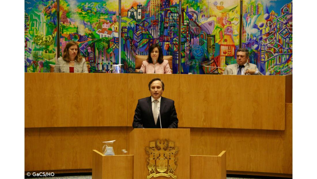 Quinze mil famílias açorianas têm direito a tarifas sociais de eletricidade mas só 900 aderiram