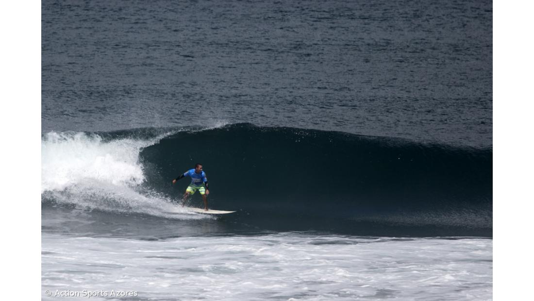 Manuel Morgado mostrou o seu surf e o "espírito açoriano" (vídeo)