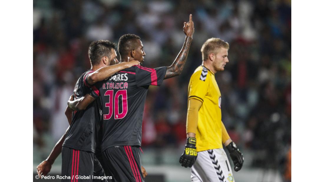 Benfica goleia Vitória de Setúbal, com três golos de Talisca (vídeos)