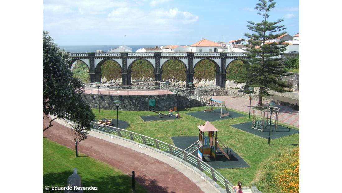 Feira da Saúde oferece rastreios gratuitos a alunos na Ribeira Grande