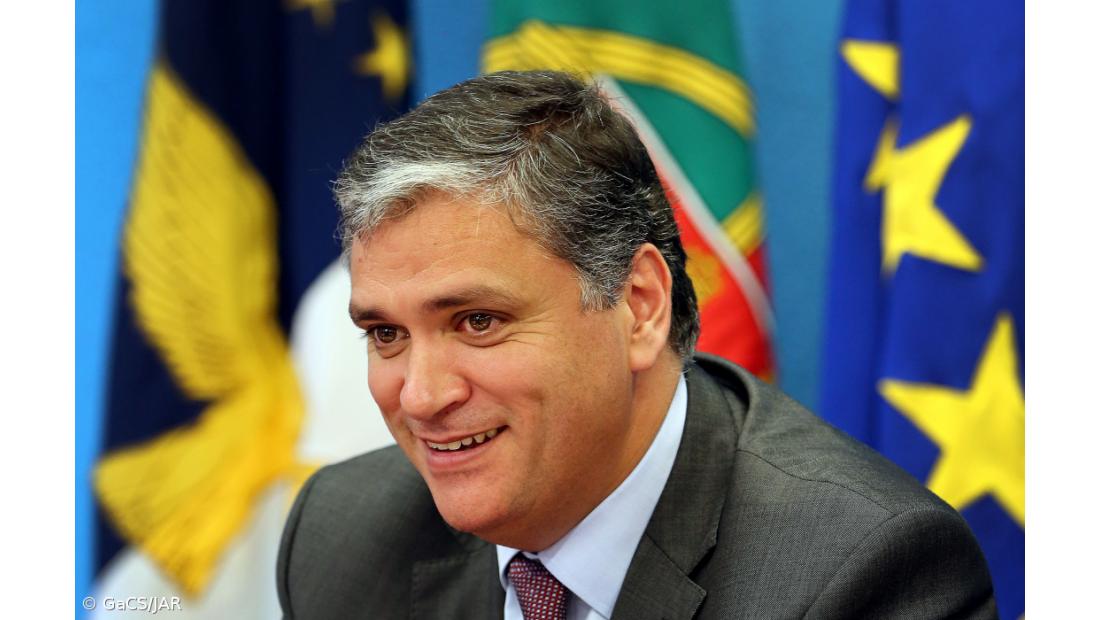 "Foram dados passos importantes" na negociação sobre a base das Lajes 