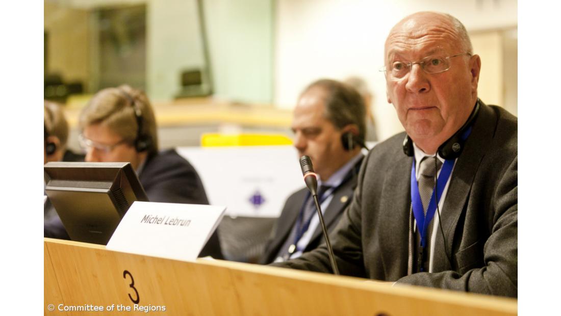 Presidente do Comité das Regiões defende investimento público inteligente