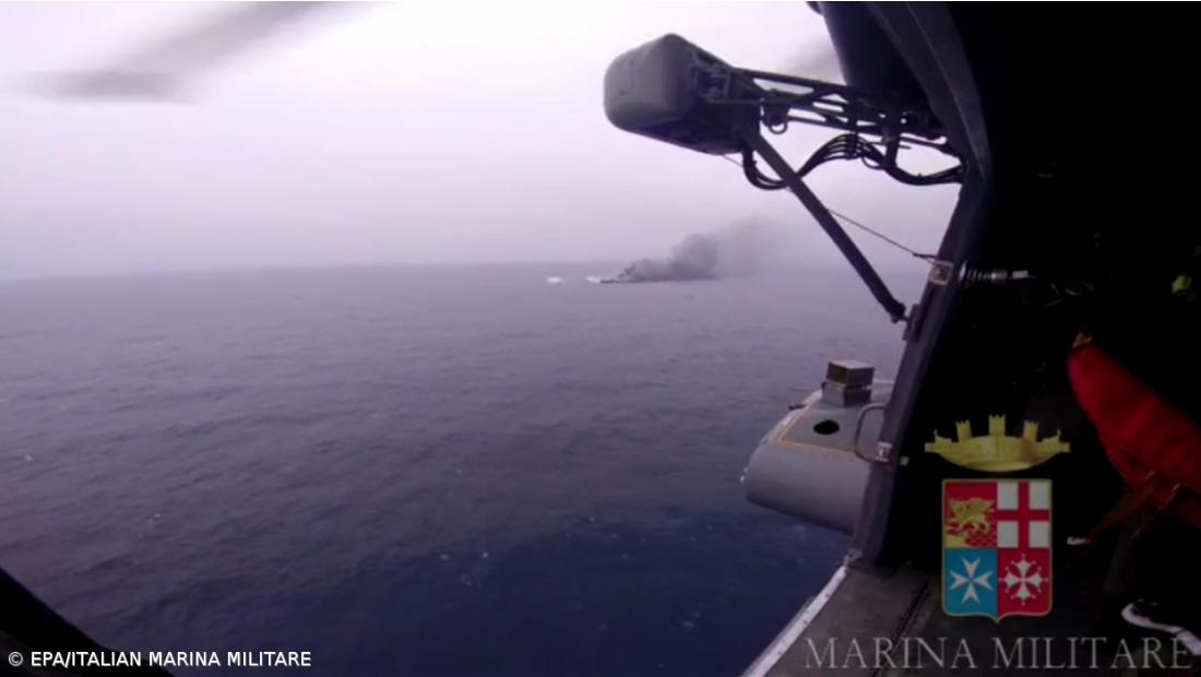 Número de mortos em ferry incendiado eleva-se para cinco