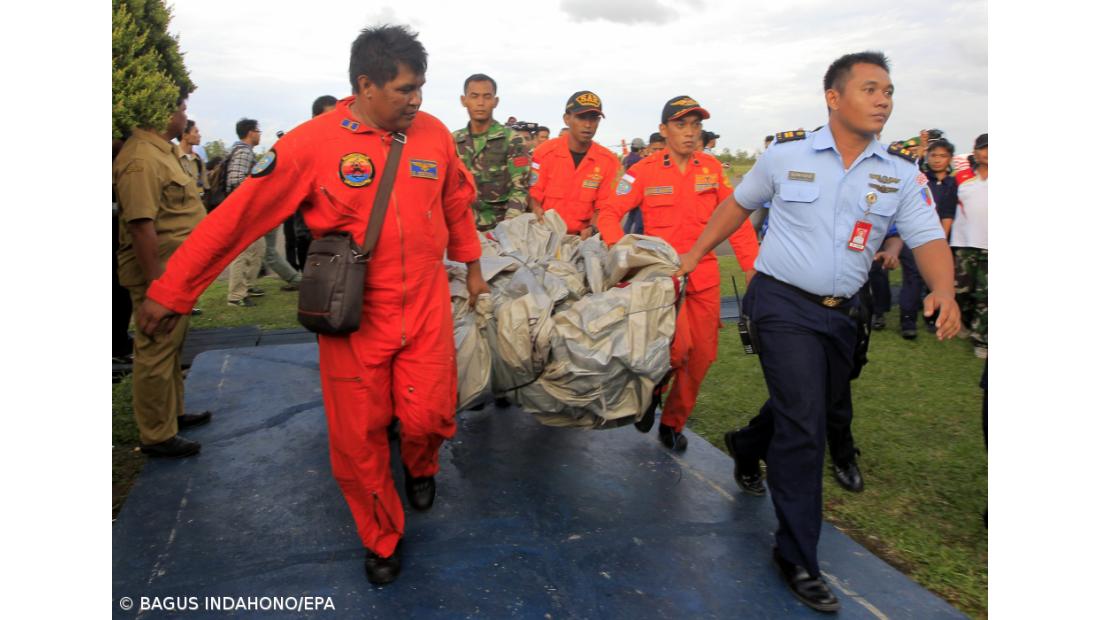Mais de 40 corpos recuperados do mar