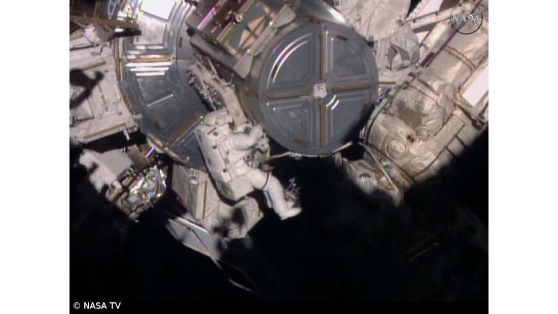 Astronauta em órbita tratado num caso inédito a uma trombose a partir da Terra