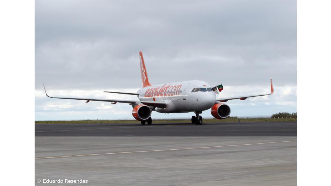 EasyJet continua a monitorizar mercado mas não prevê regressar aos Açores