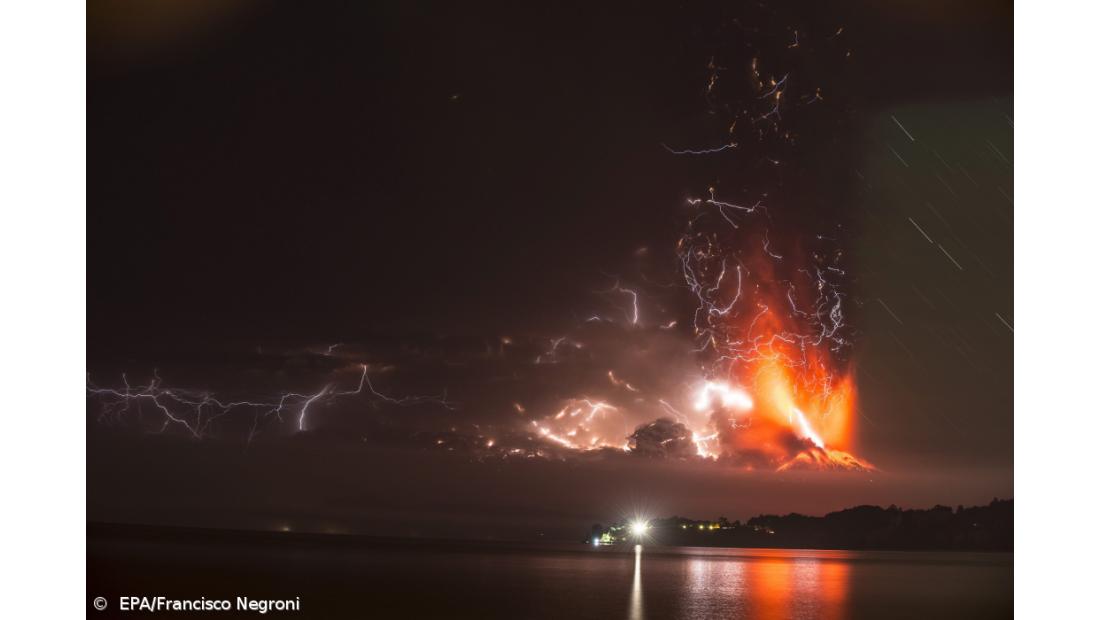 Erupção do vulcão chileno Calbuco obrigou a retirar mais de 4 mil pessoas