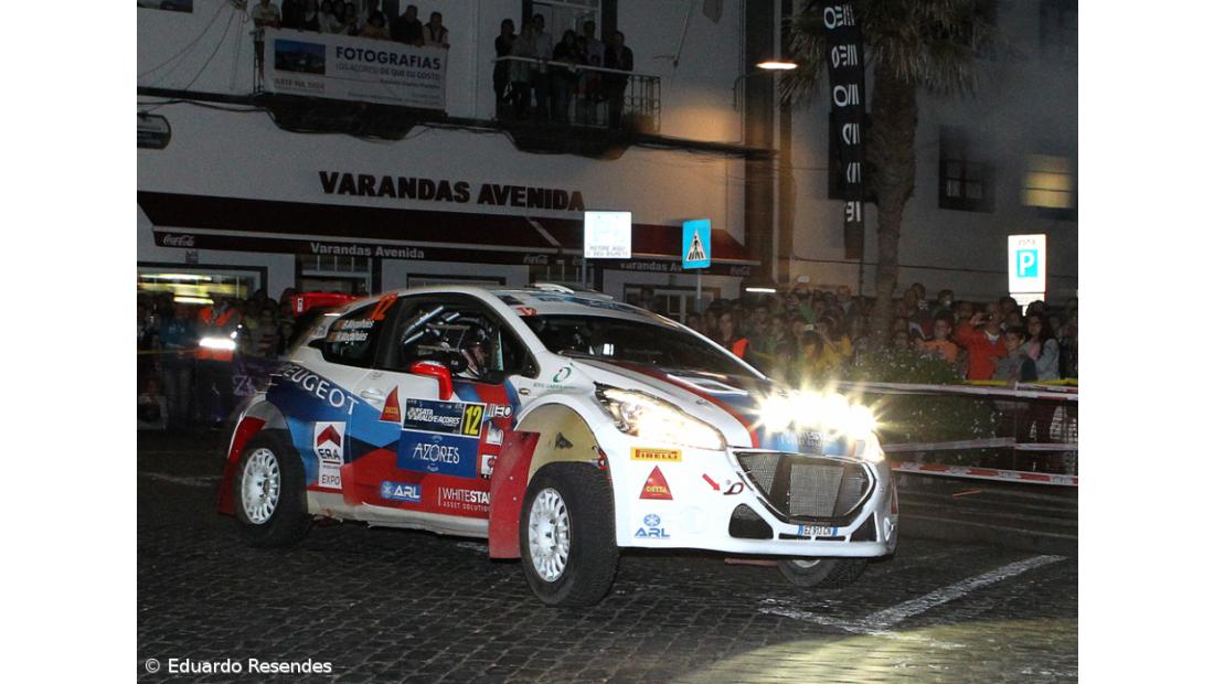 Peugeot 208 T16 de Bruno Magalhães com problemas na City Show