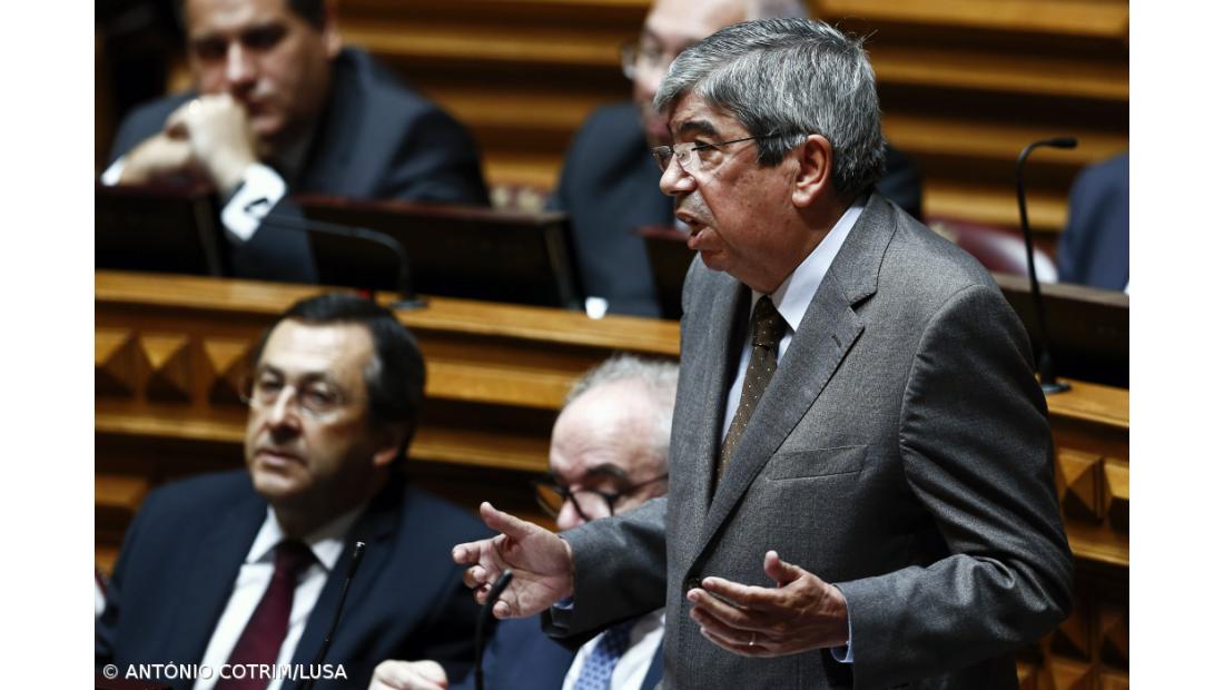 PS acompanha com elevada preocupação estado de saúde de Maria Barroso