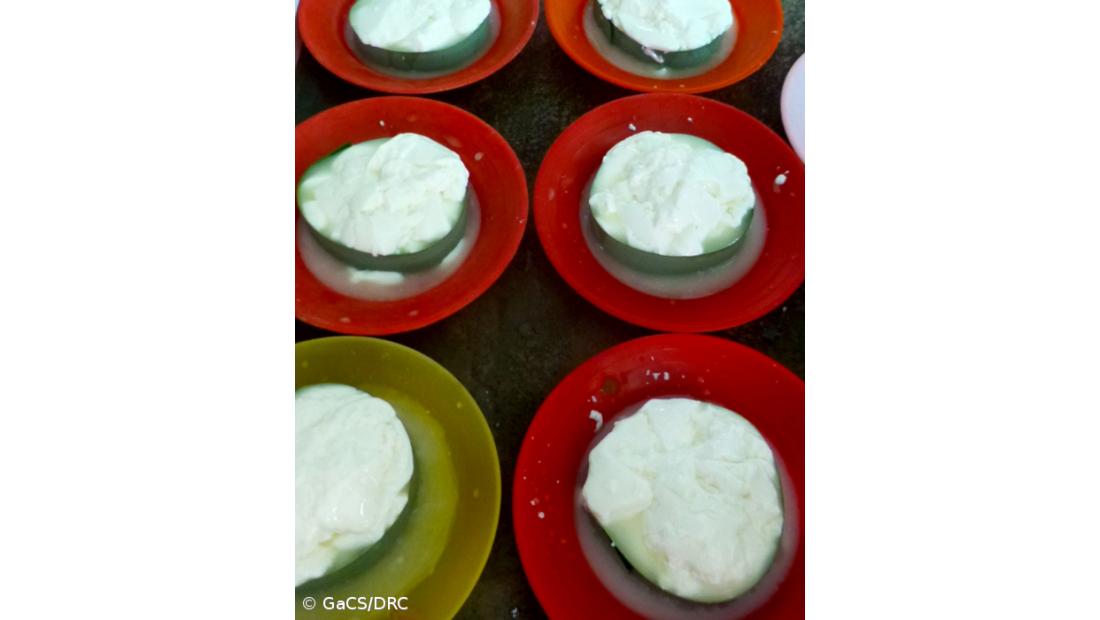 Museu Carlos Machado e Cresaçor promovem oficina artesanal "Do Leite ao Queijo Fresco"