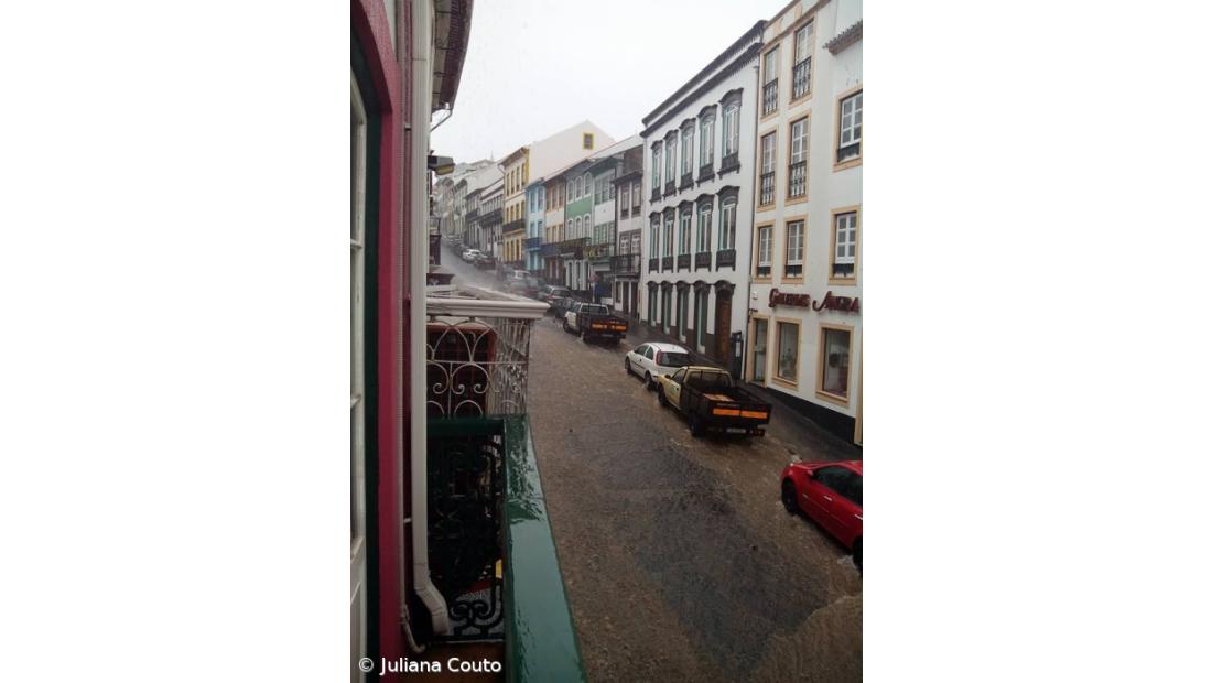 Angra do Heroísmo regressa ao normal, mas com cautela