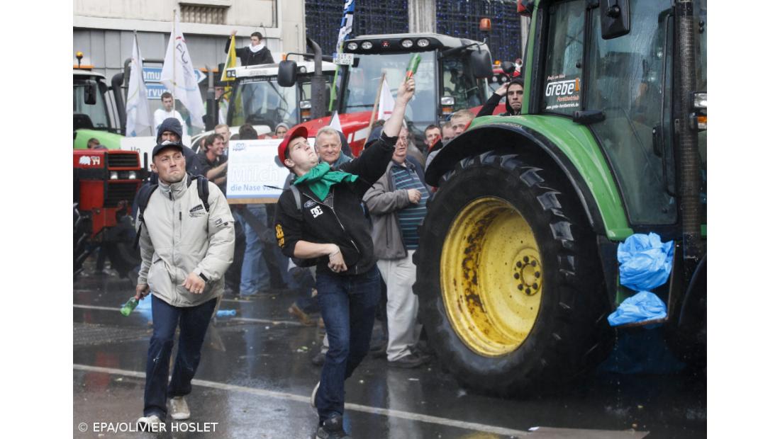 Bruxelas anuncia apoio imediato a agricultores europeus