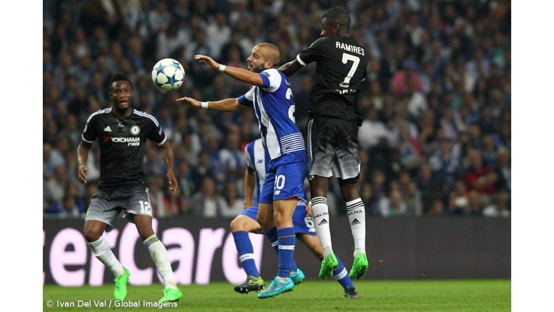 FC Porto vence Chelsea por 2-1 e segue no segundo lugar do Grupo G