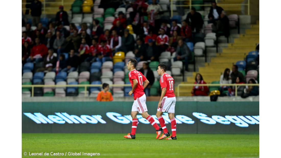 Benfica goleia Tondela e soma primeira vitória fora na I Liga (vídeos)