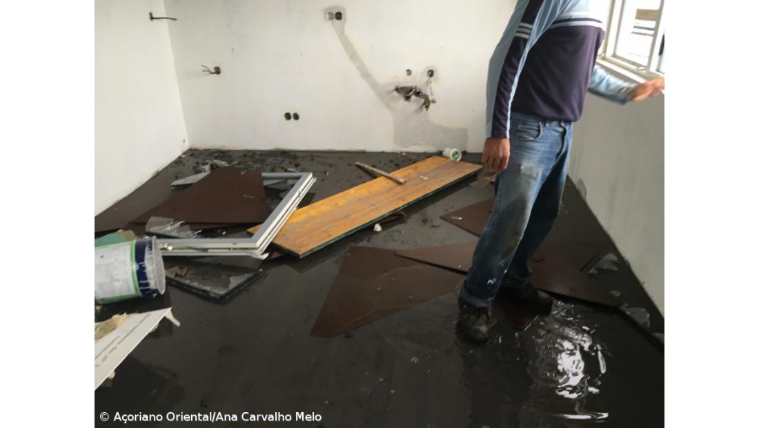 Escola em Santa Cruz das Flores encerrada na segunda-feira devido a inundações