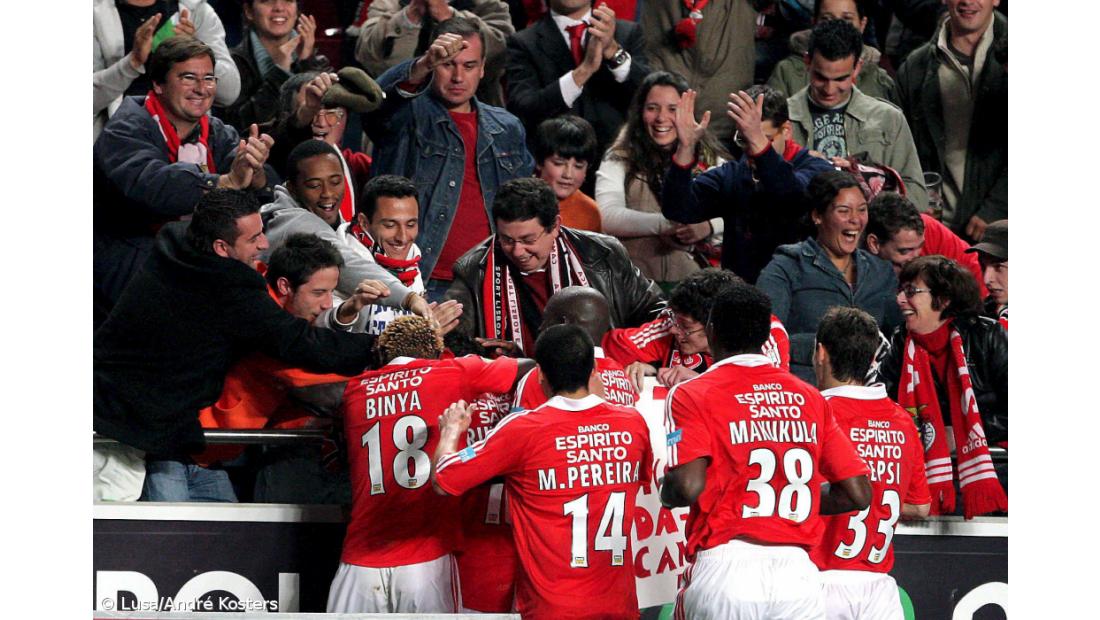 Benfica estreia-se em Berlim, Sporting de Braga recebe Portsmouth