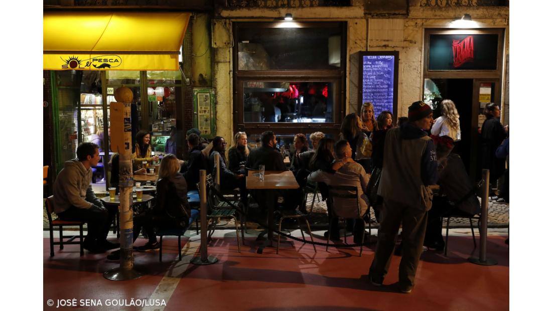 Entrada em bares e discotecas sujeita a teste negativo