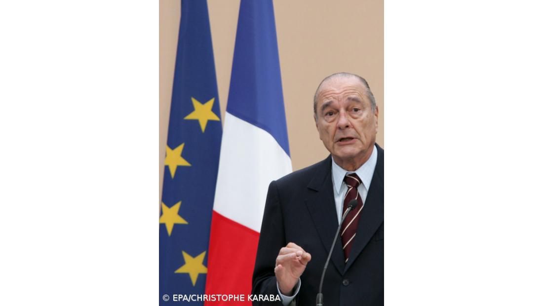 Ex-presidente francês Jacques Chirac hospitalizado para tratar infeção pulmonar