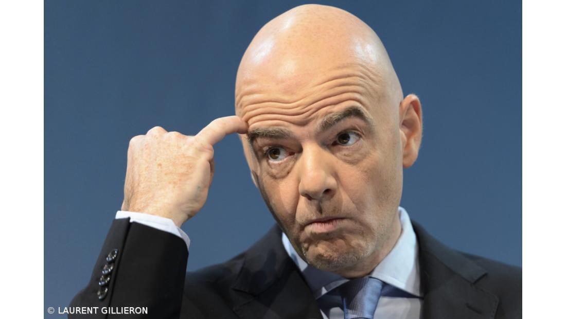 Polónia rejeita jogar com Rússia e fala em "jogo de aparências" da FIFA