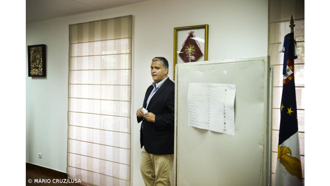 Vasco Cordeiro apela ao voto para ser um bom dia para a autonomia e a democracia