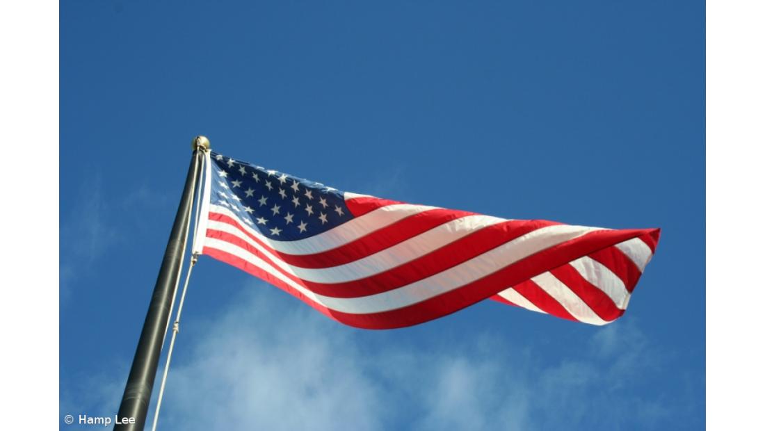 Congresso dos EUA divulga projecto de lei para injecção de 700.000 MD no sistema 