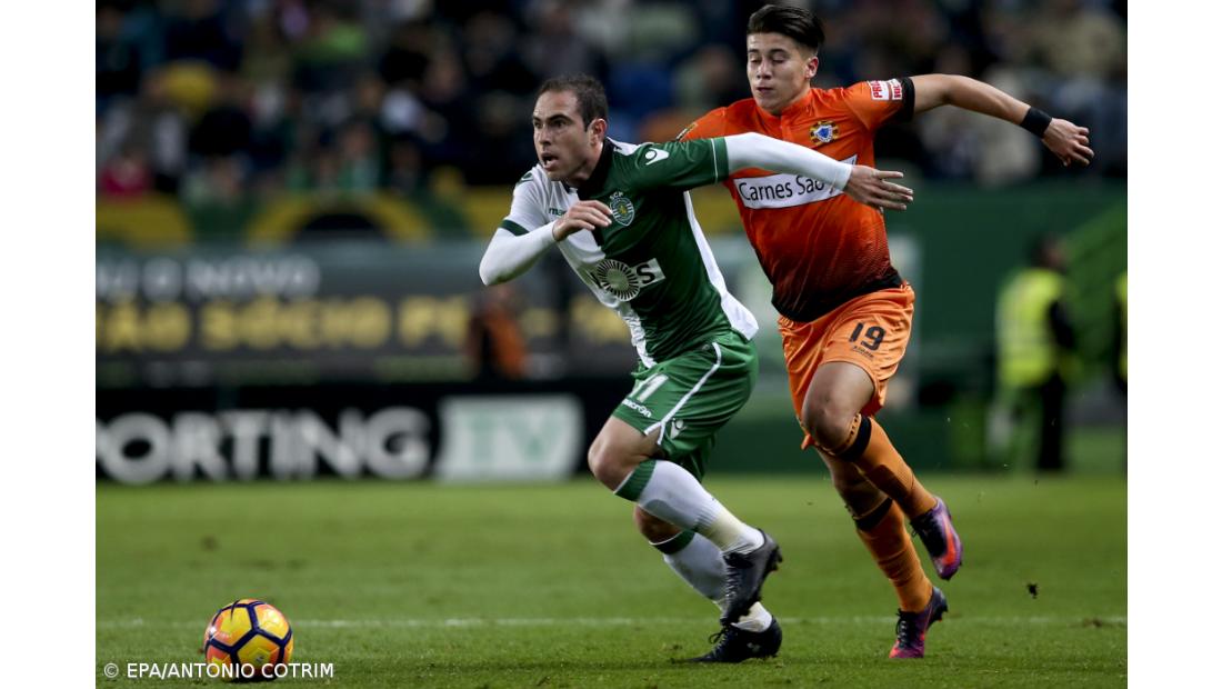 Sporting vence Varzim e isola-se no comando do Grupo A da Taça da Liga