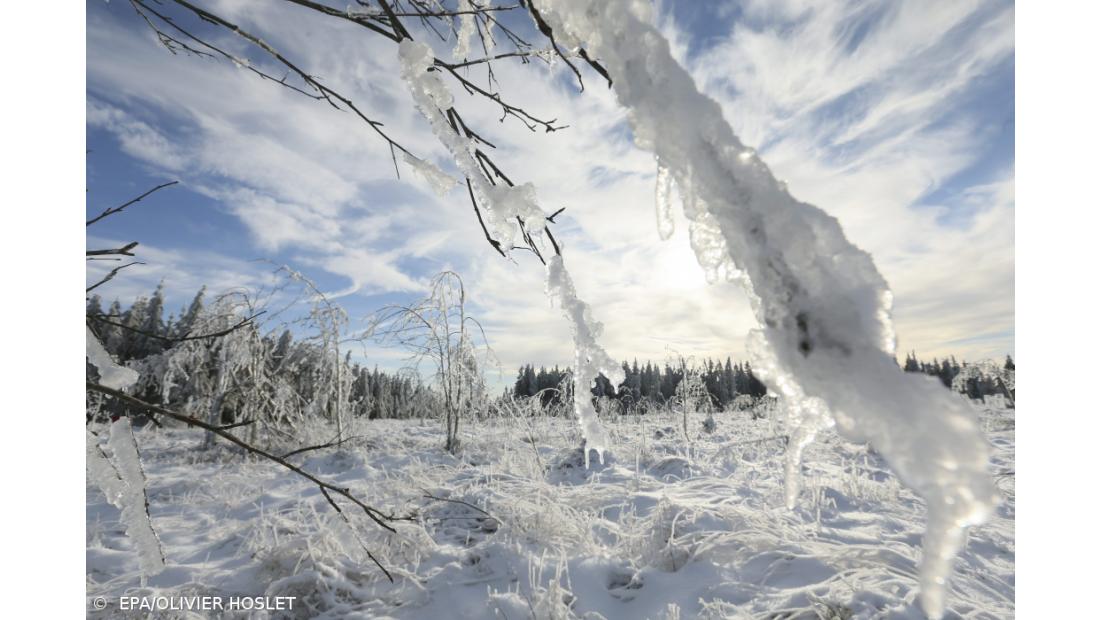 Queda de neve isola mais de 6.000 pessoas no Norte de Itália