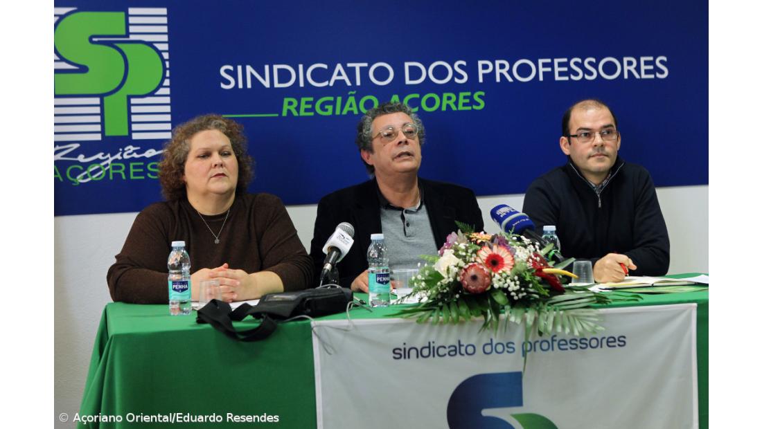 Sindicato de professores promove petição para obrigar Governo a assumir compromissos