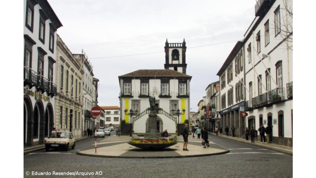 Câmara de Ponta Delgada aprova Plano e Orçamento para 2012 