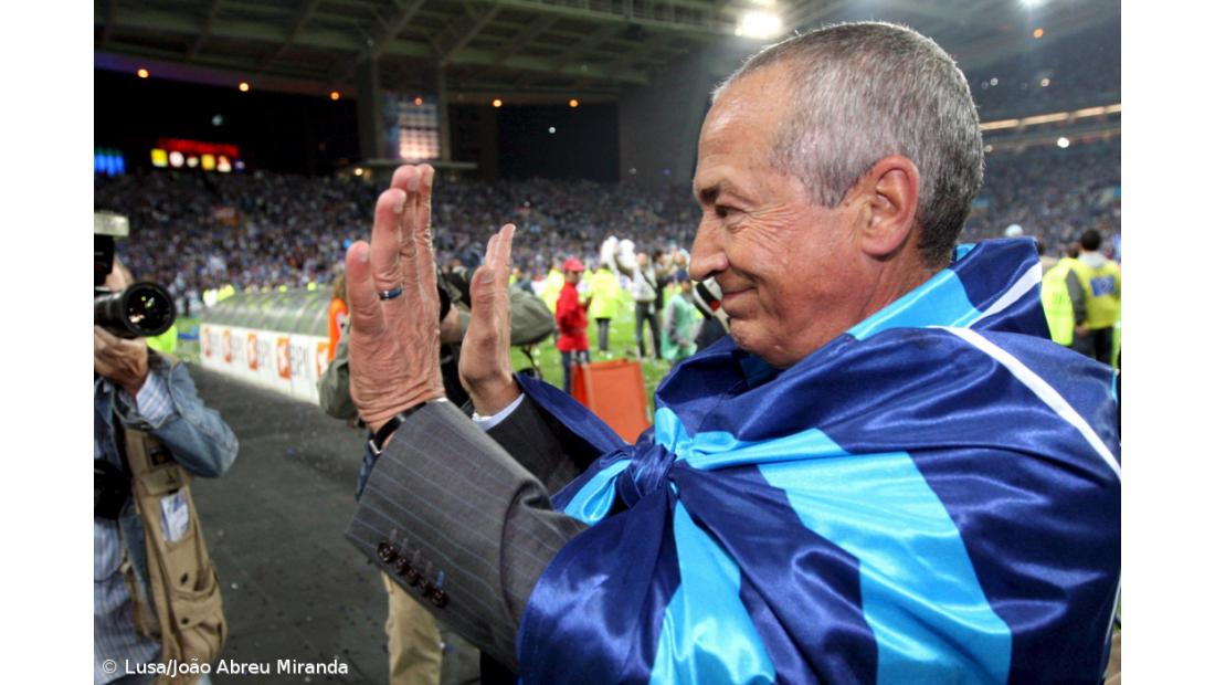 Málaga confirma saída de Jesualdo Ferreira