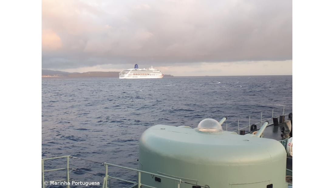 Navio Aurora chega aos Açores após incêndio a bordo – Imagem 1