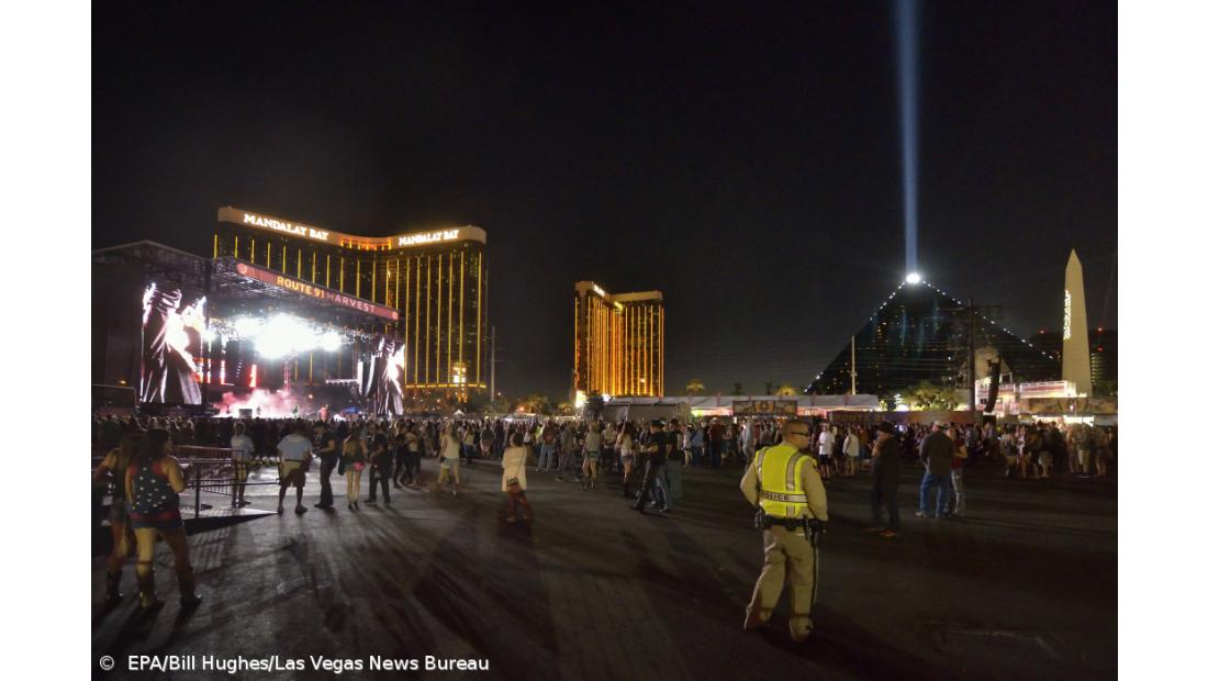 Pelo menos 20 mortos e 100 feridos após disparos em festival em Las Vegas – Imagem 2