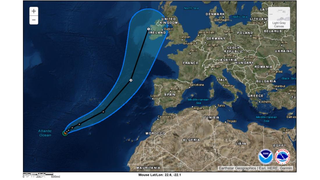 Centro do furacão Ophelia a 1165 km a sudoeste dos Açores