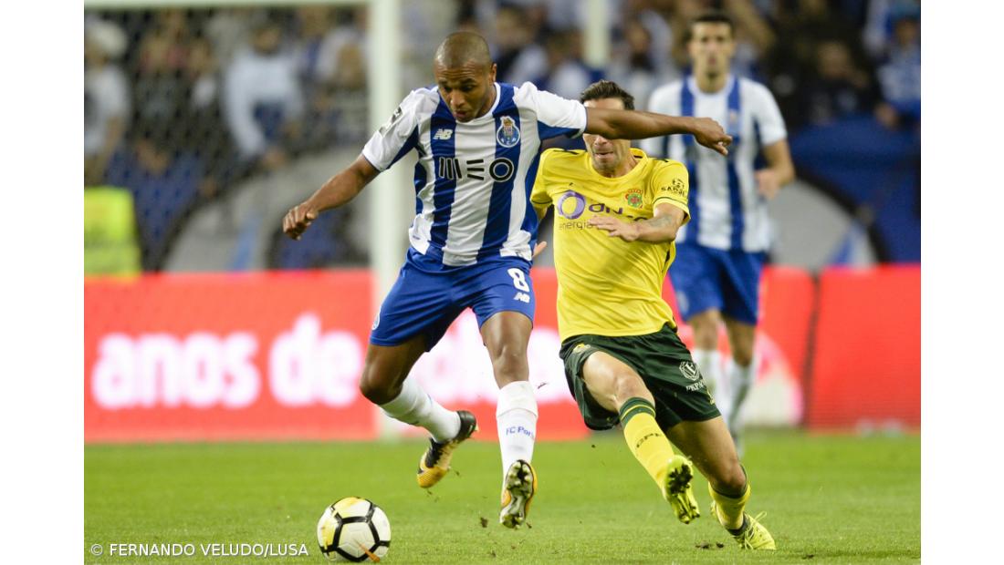 FC Porto goleia Paços de Ferreira e reforça liderança da I Liga