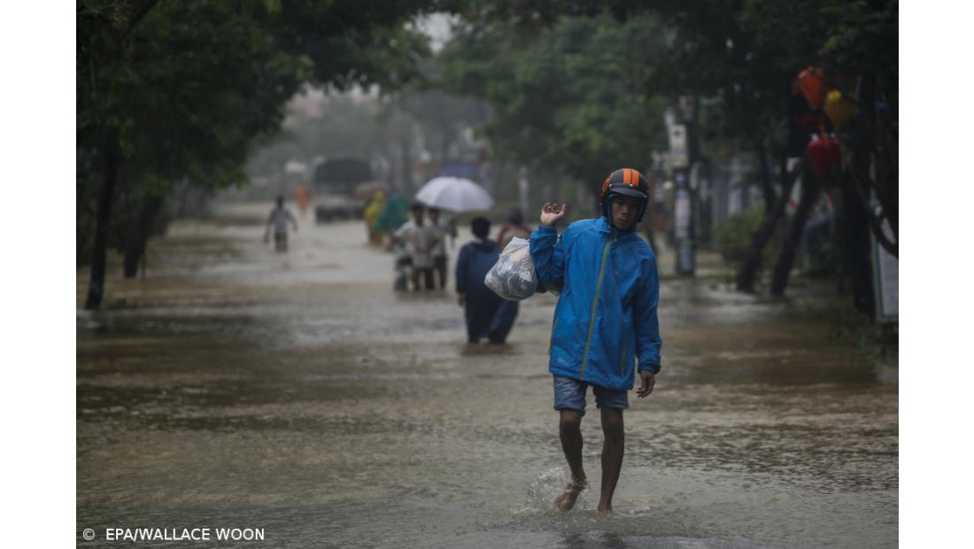 Número de mortos no Vietname devido ao tufão Damrey sobe para 89 – Imagem 4