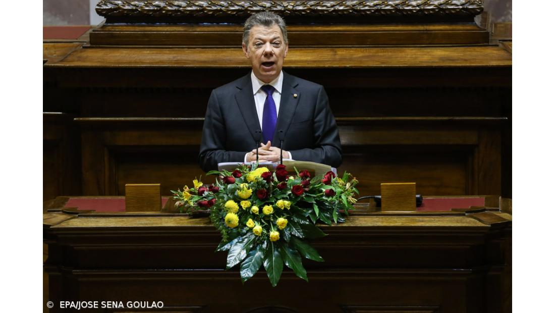 Ramalho Eanes elogia "caminho dificil" de Juan Manuel Santos para a paz na Colômbia  – Imagem 4