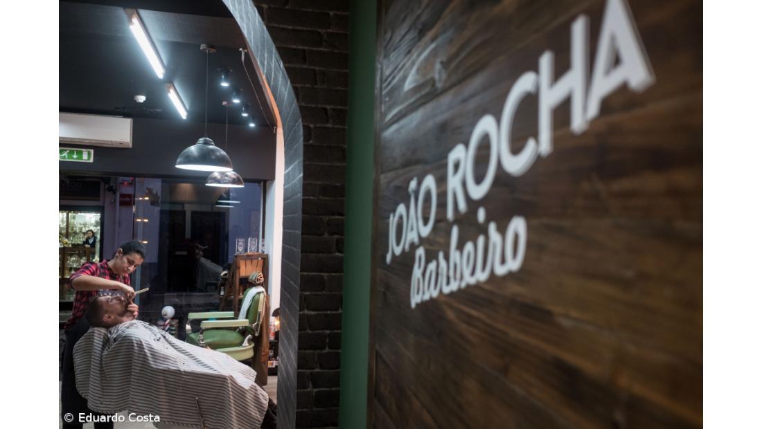 A barbearia nos Açores onde o cliente paga o que acha justo – Imagem 7