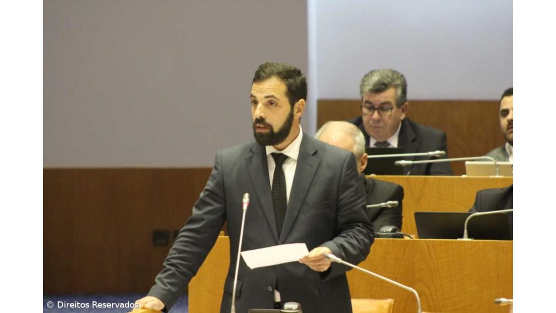 Problemas das ilhas mais pequenas em debate no parlamento dos Açores – Imagem 1