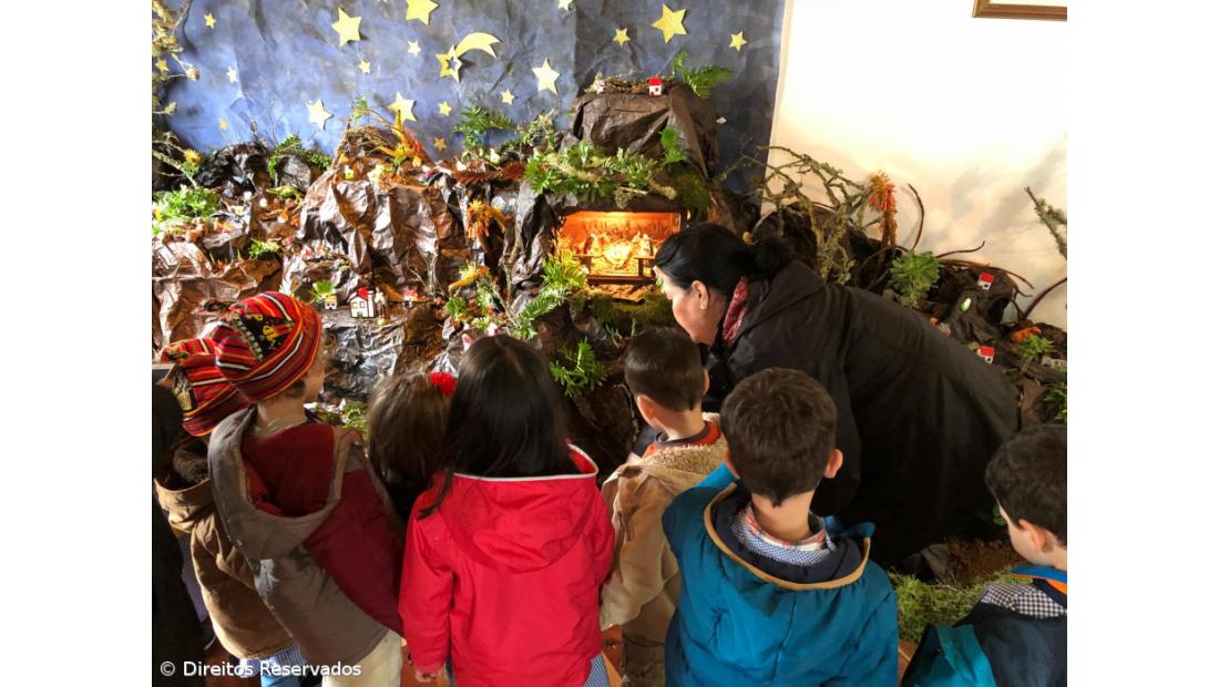 200 alunos açorianos visitam presépio da Casa da Madeira – Imagem 3