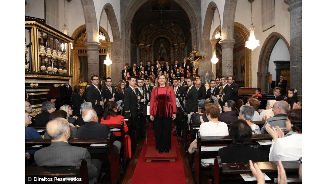 'Christmas Celebration' encheu igreja de Vila Franca – Imagem 2