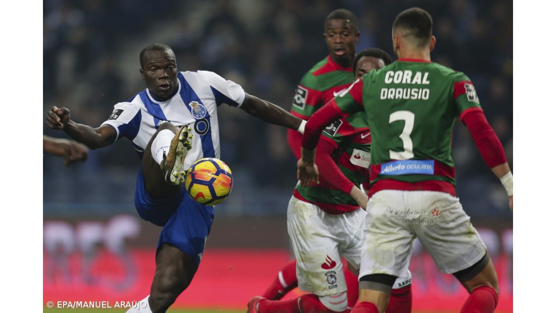 FC Porto vence Marítimo e termina 2017 na liderança do campeonato – Imagem 2