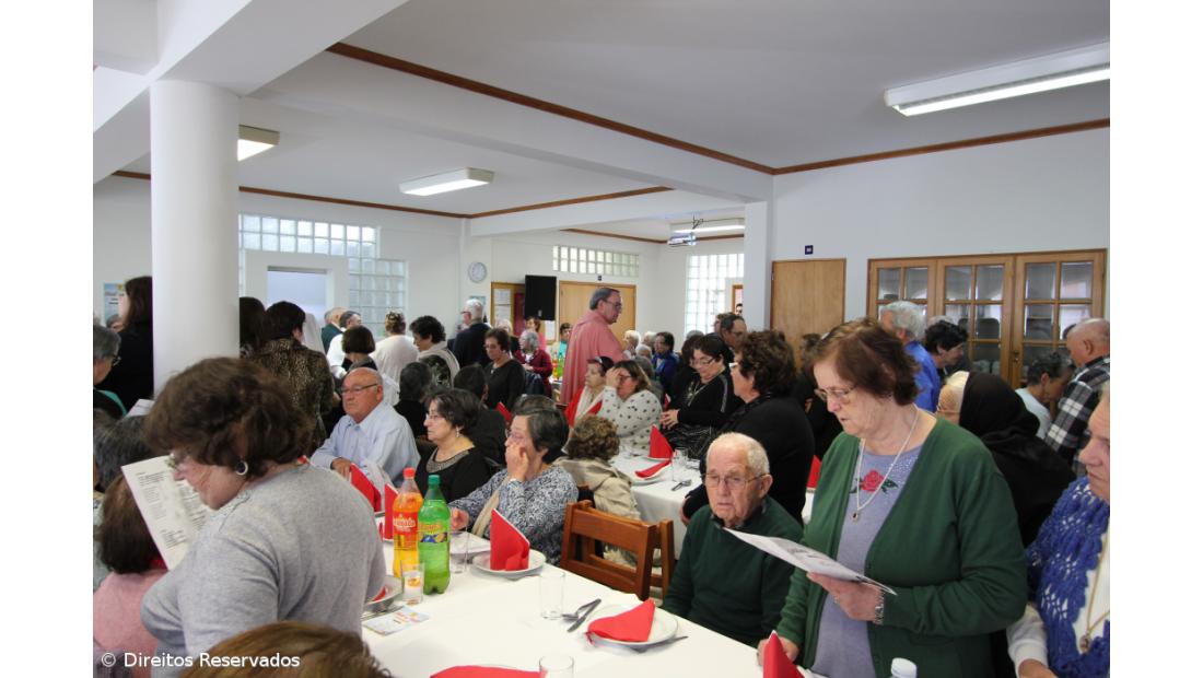 Utentes da Misericórdia do Nordeste celebram a magia do Natal – Imagem 6