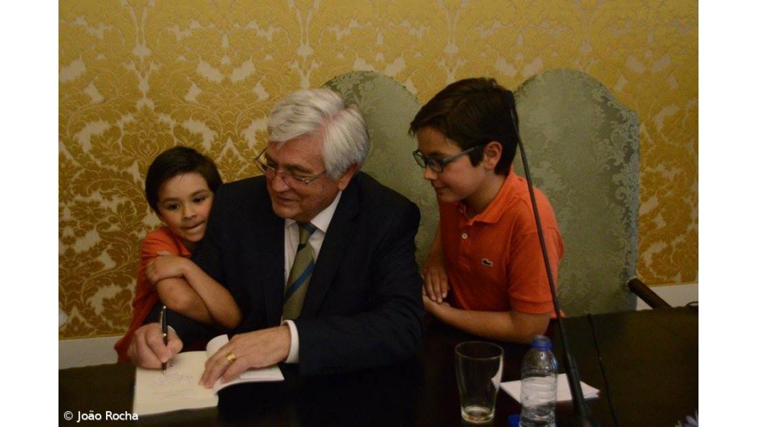 “Escrever também exige  que se tenha vivenciado” – Imagem 4