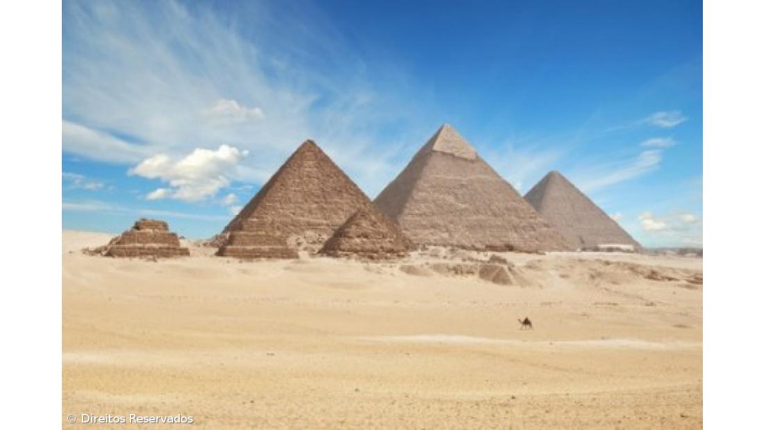 Quinze homens condenados por terrorismo foram enforcados no Egito