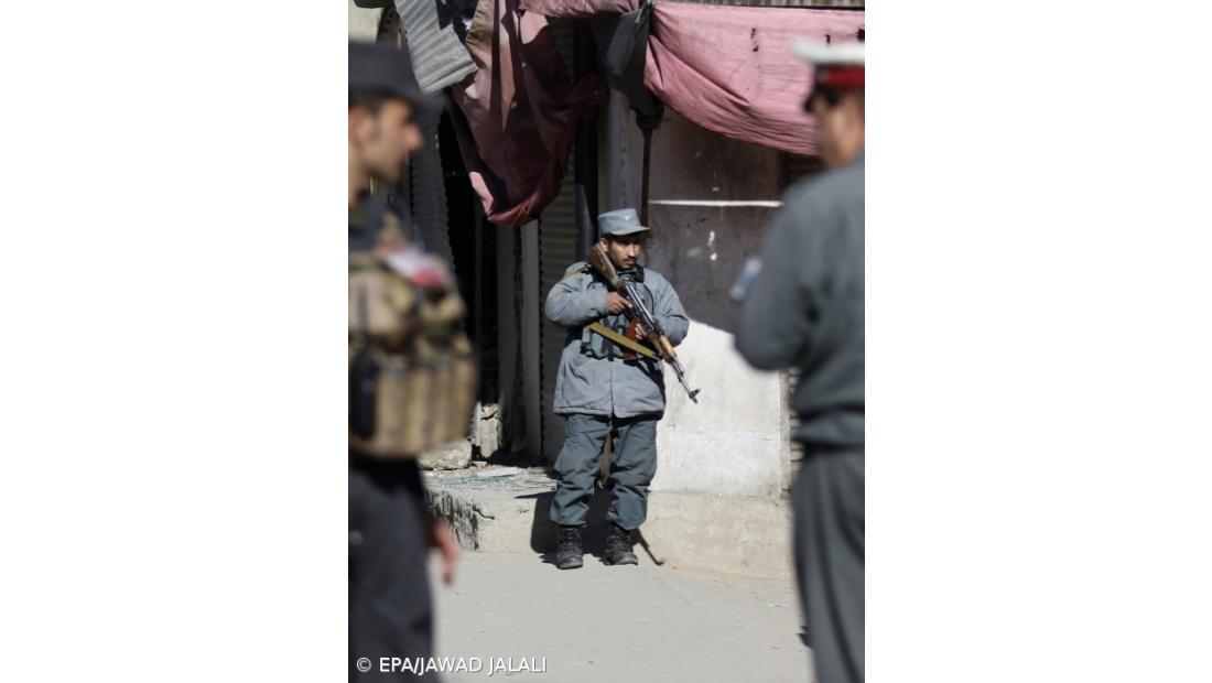 Ataque bombista suicida mata 40 pessoas em Cabul – Imagem 2